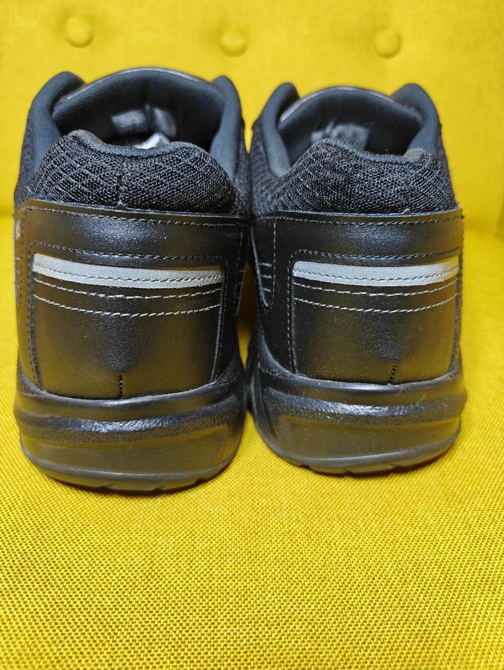 EUC SAS Mission One-M Lace Up Vibram Black Comfy Mesh Sneaker Mens Shoe Size 12D